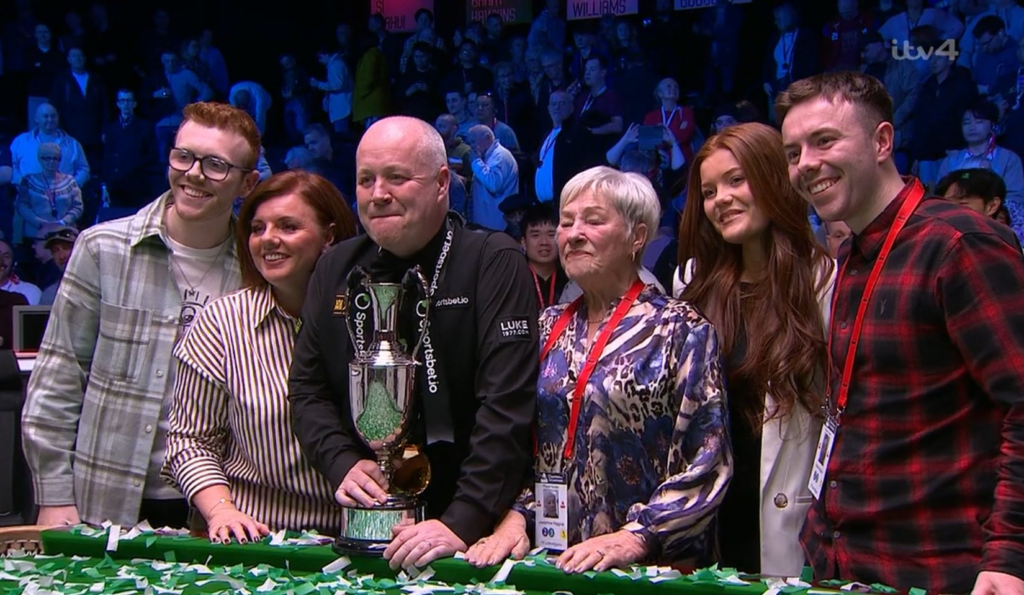 John Higgins vainqueur du Tour Championship 2025